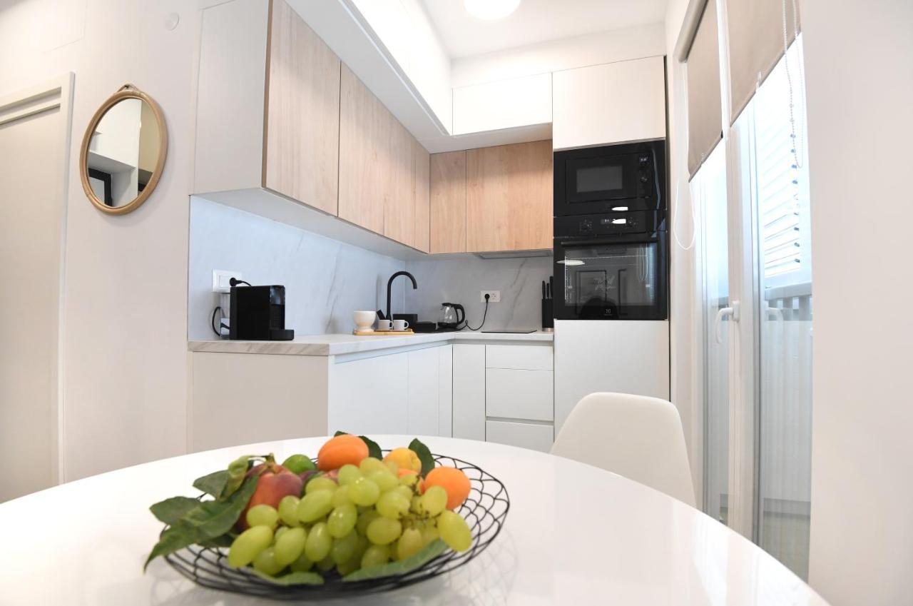 Consul Apartment - Zadar City Center Extérieur photo