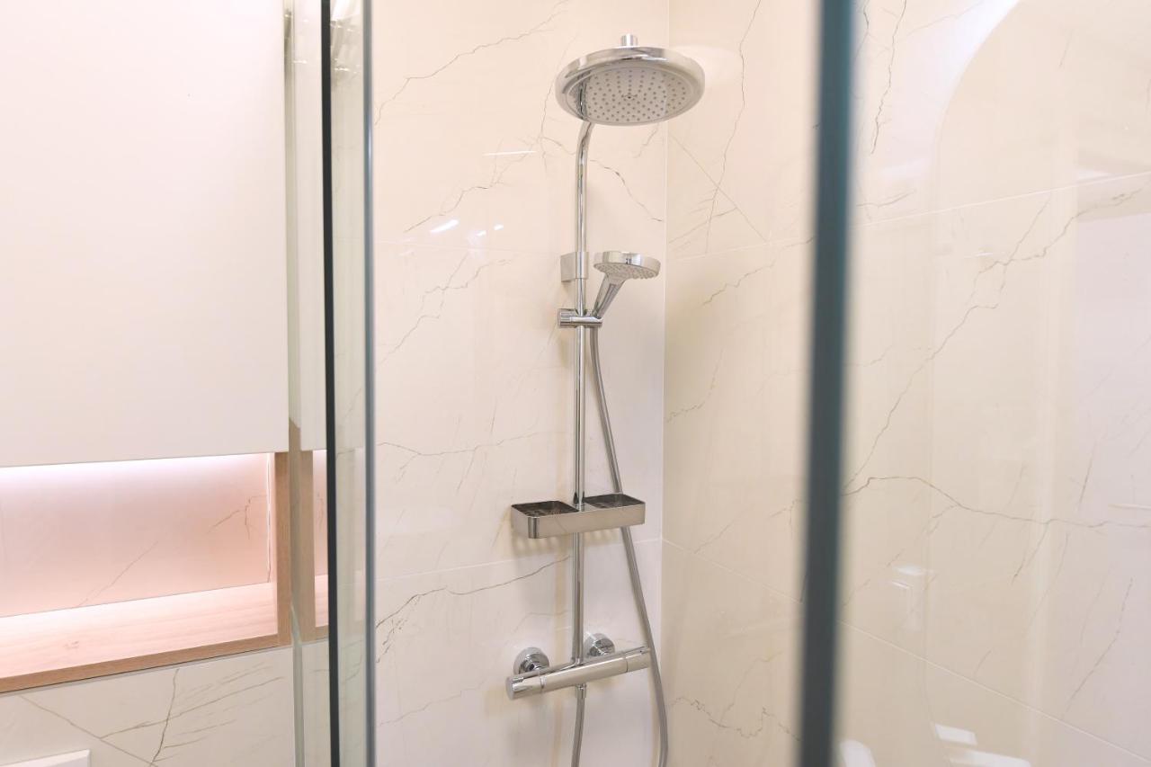 Consul Apartment - Zadar City Center Extérieur photo
